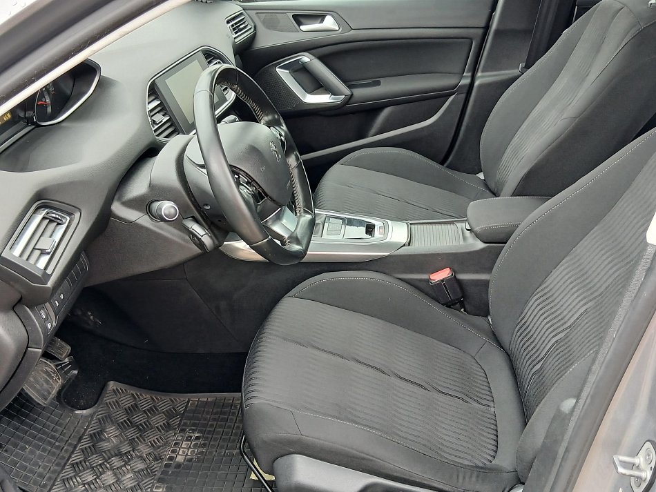 Peugeot 308 2.0 HDi 