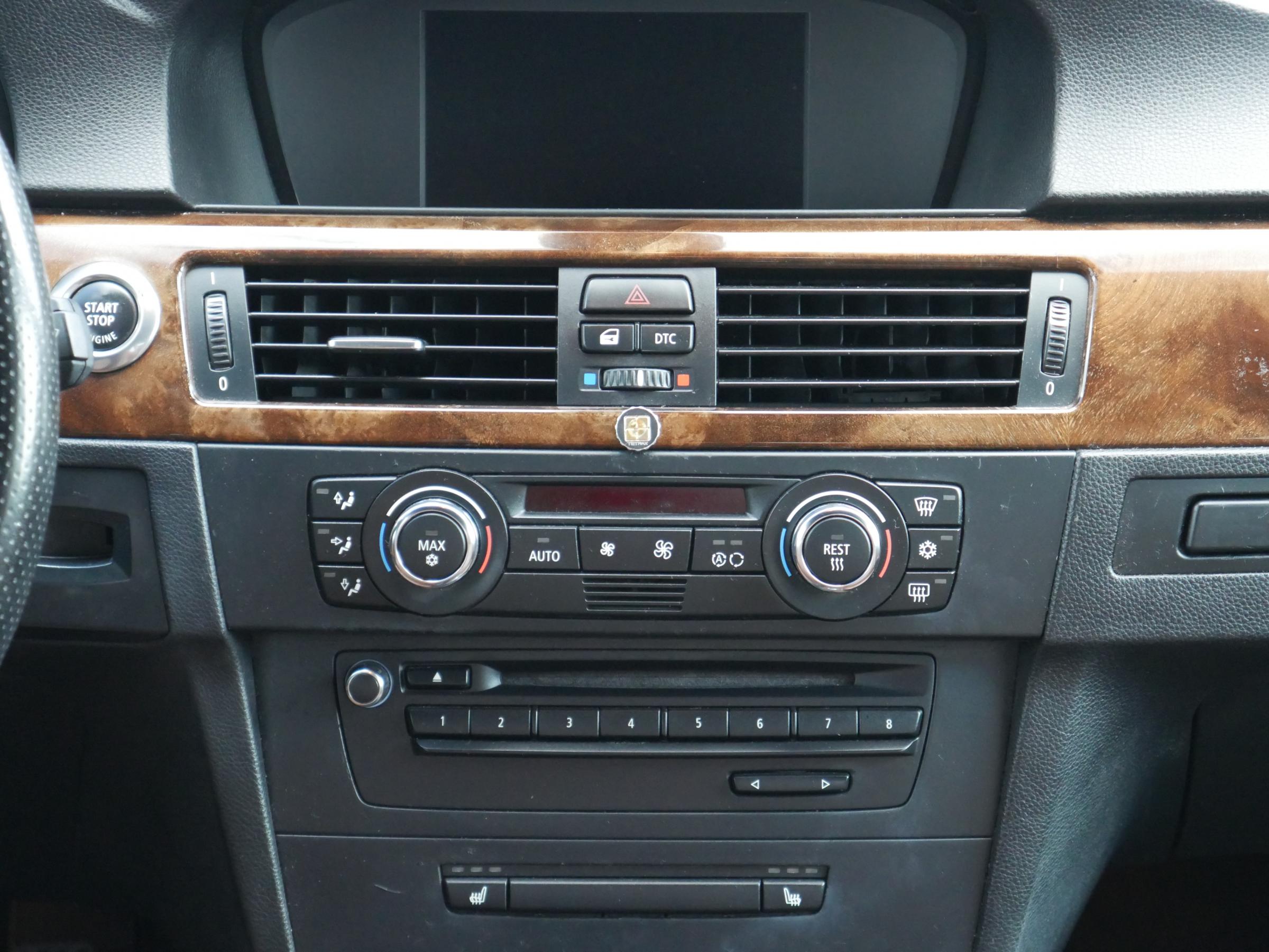 BMW Řada 3, 2008 - pohled č. 11