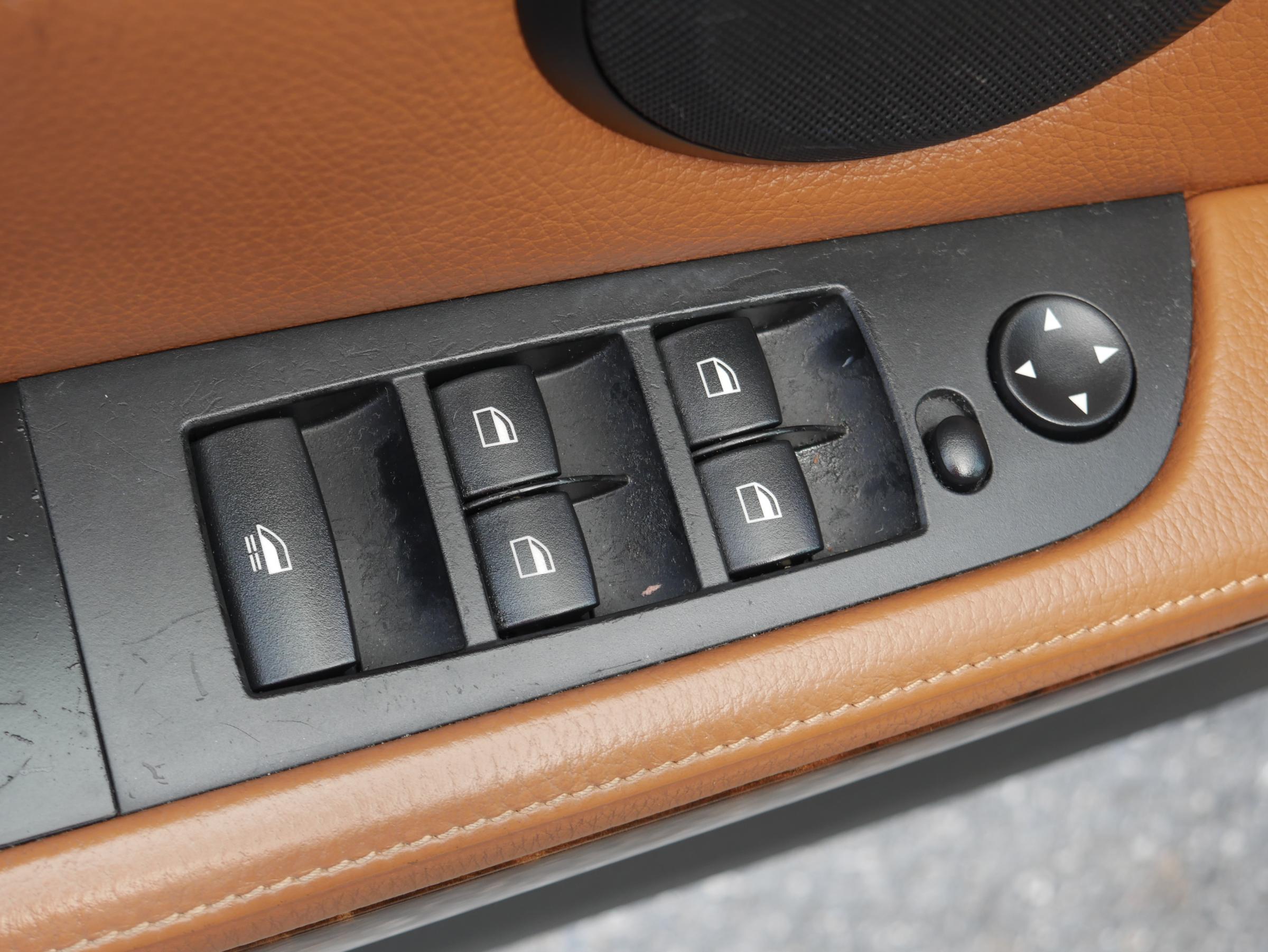 BMW Řada 3, 2008 - pohled č. 15