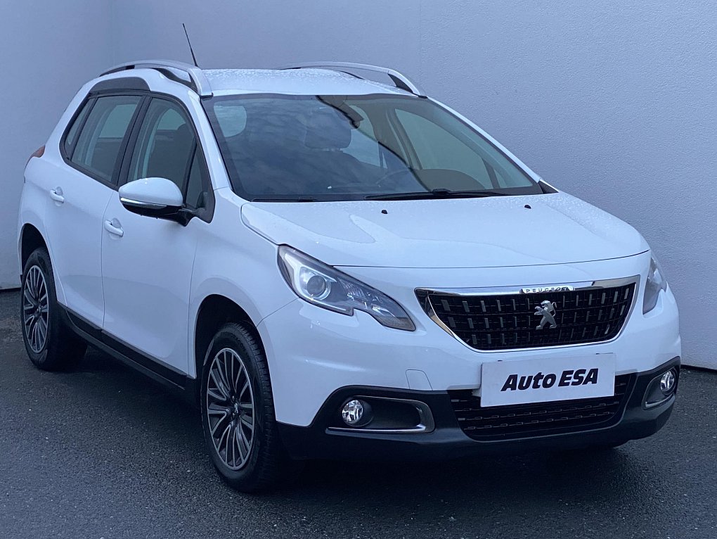 Peugeot 2008 1.2 PT 