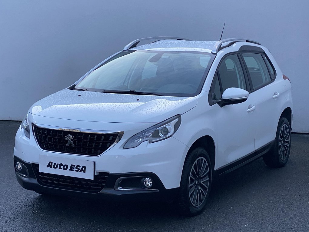 Peugeot 2008 1.2 PT 