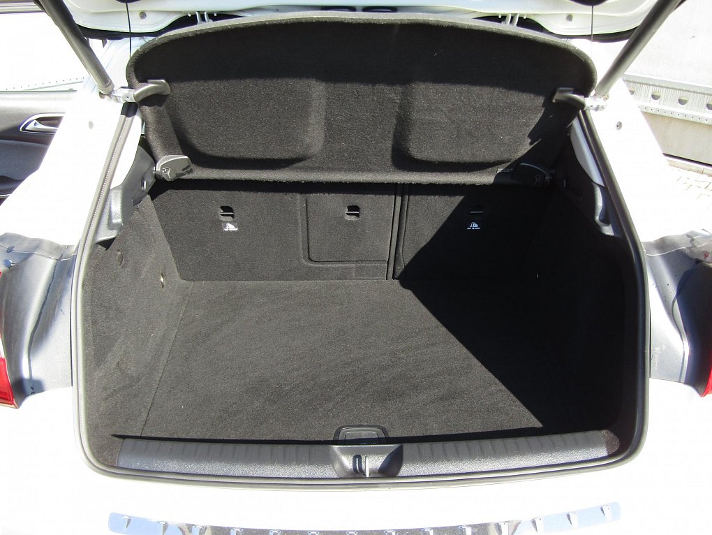 Mercedes-Benz GLA 2.2CDi  200 D 4MATIC