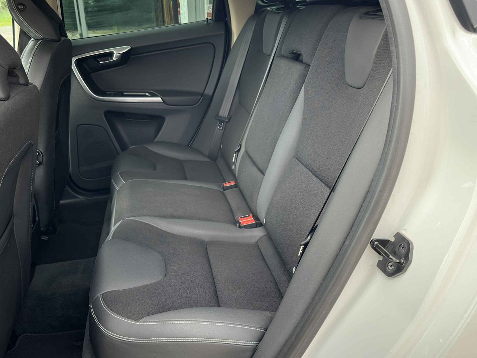 Volvo XC60 2.5d  4x4