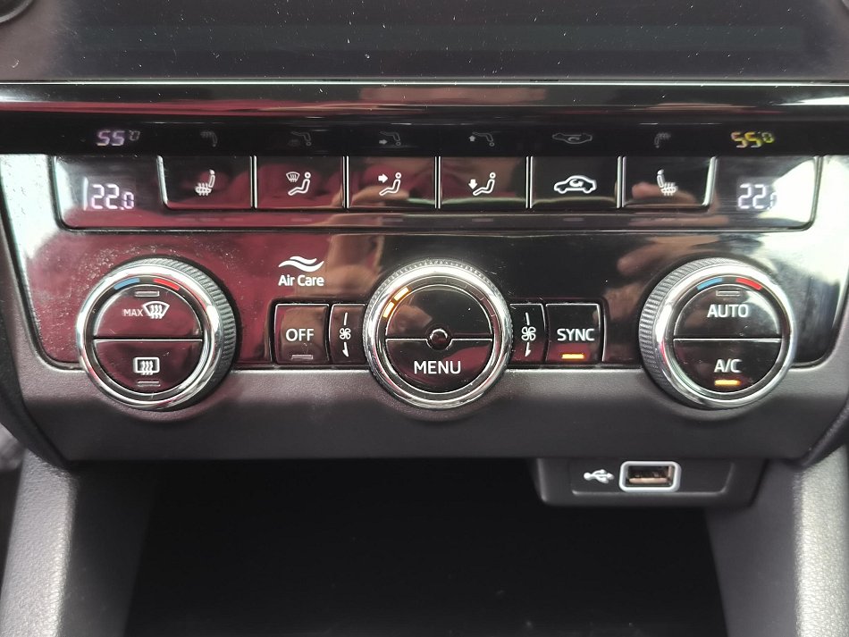 Škoda Octavia III 2.0 TDi Style