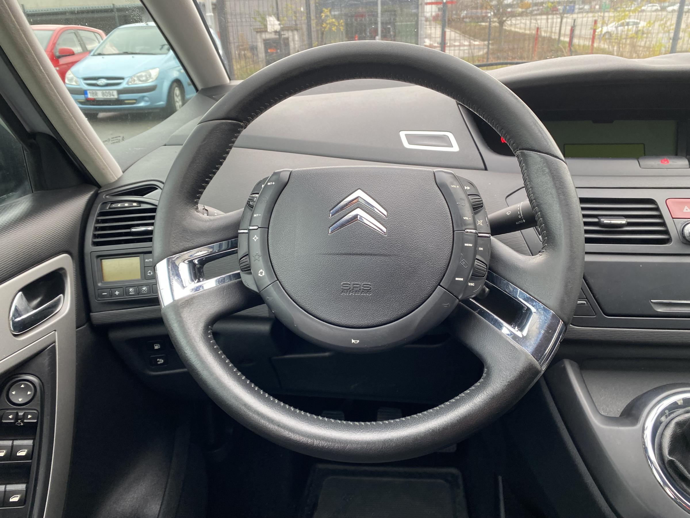 Citroën C4 Picasso, 2010 - pohled č. 14