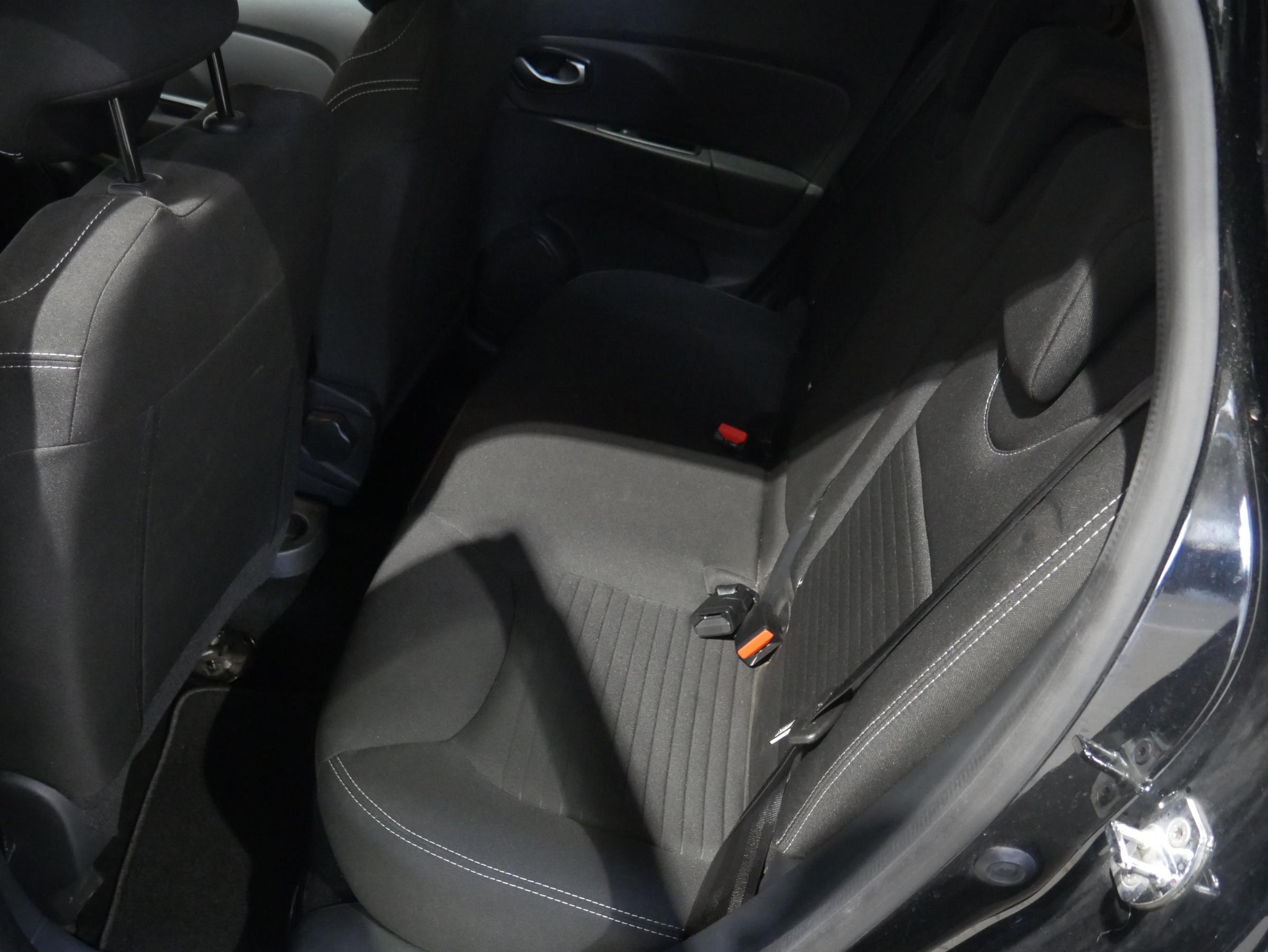 Renault Clio, 2017 - pohled č. 10