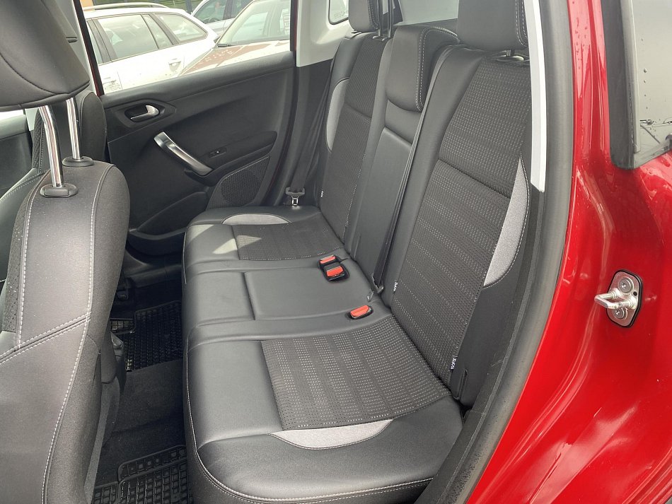 Peugeot 2008 1.2PT 