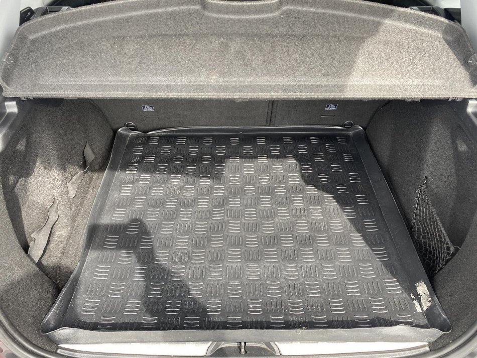 Peugeot 2008 1.2PT 