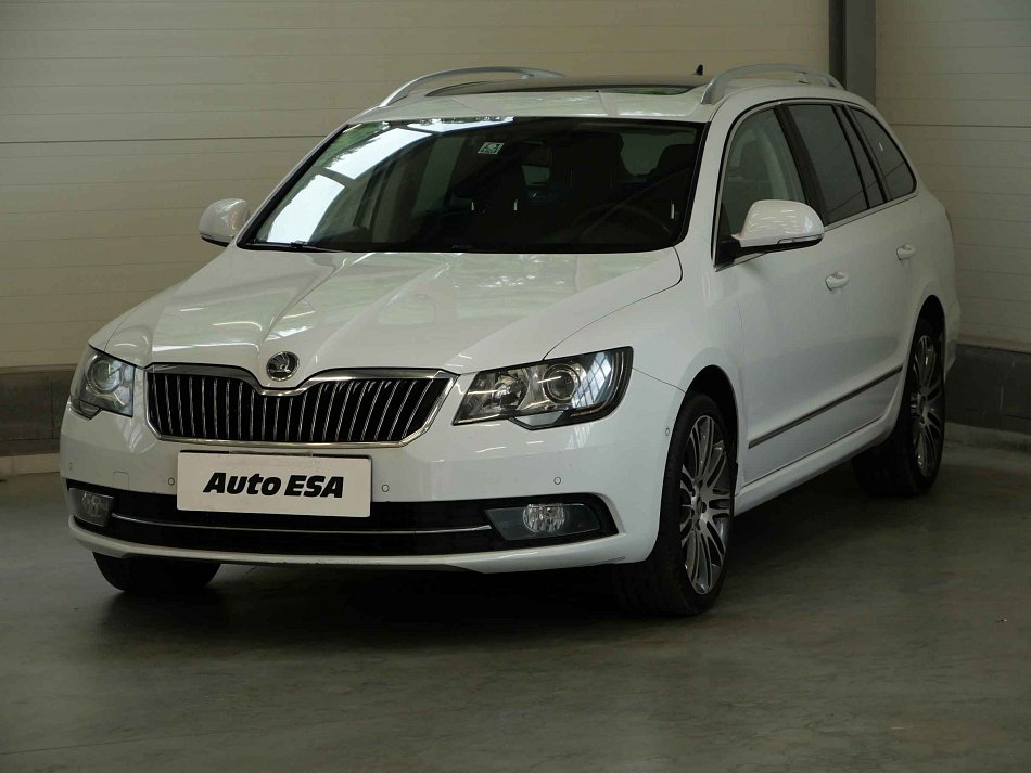 Škoda Superb II 2.0 TDi Elegance 4x4