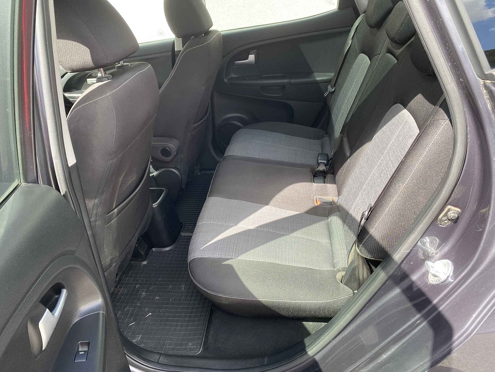 Kia Venga 1.6 CRDi 