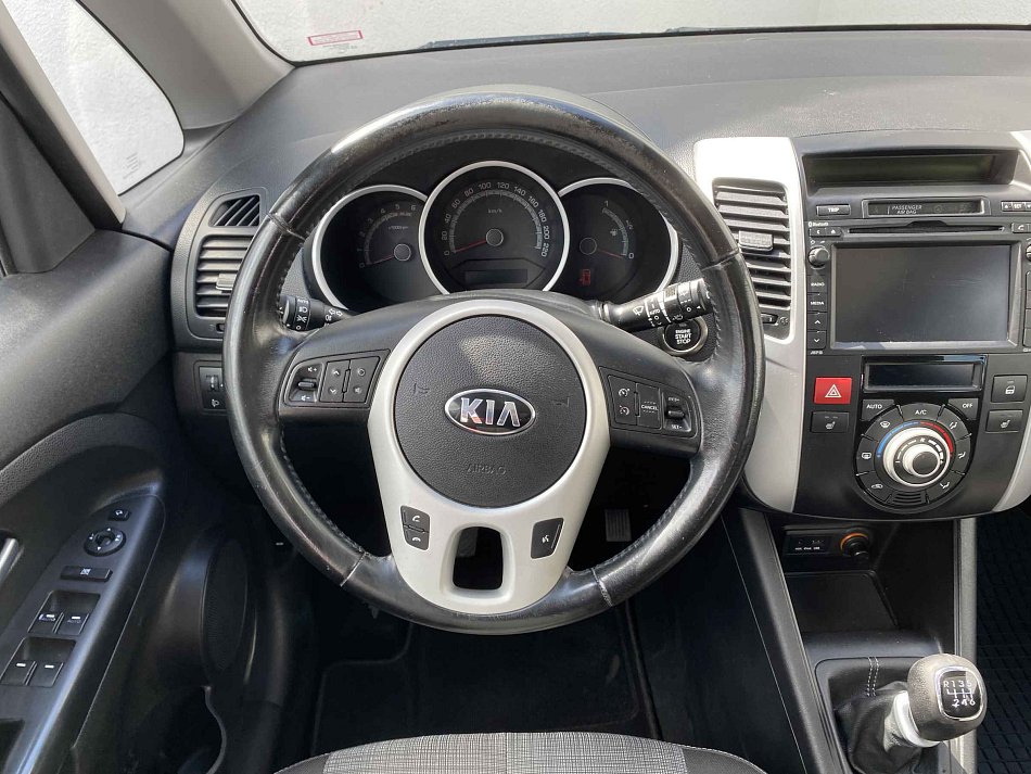 Kia Venga 1.6 CRDi 