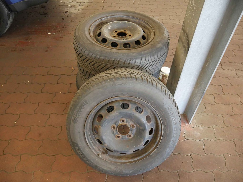 Ford Focus 1.6i 