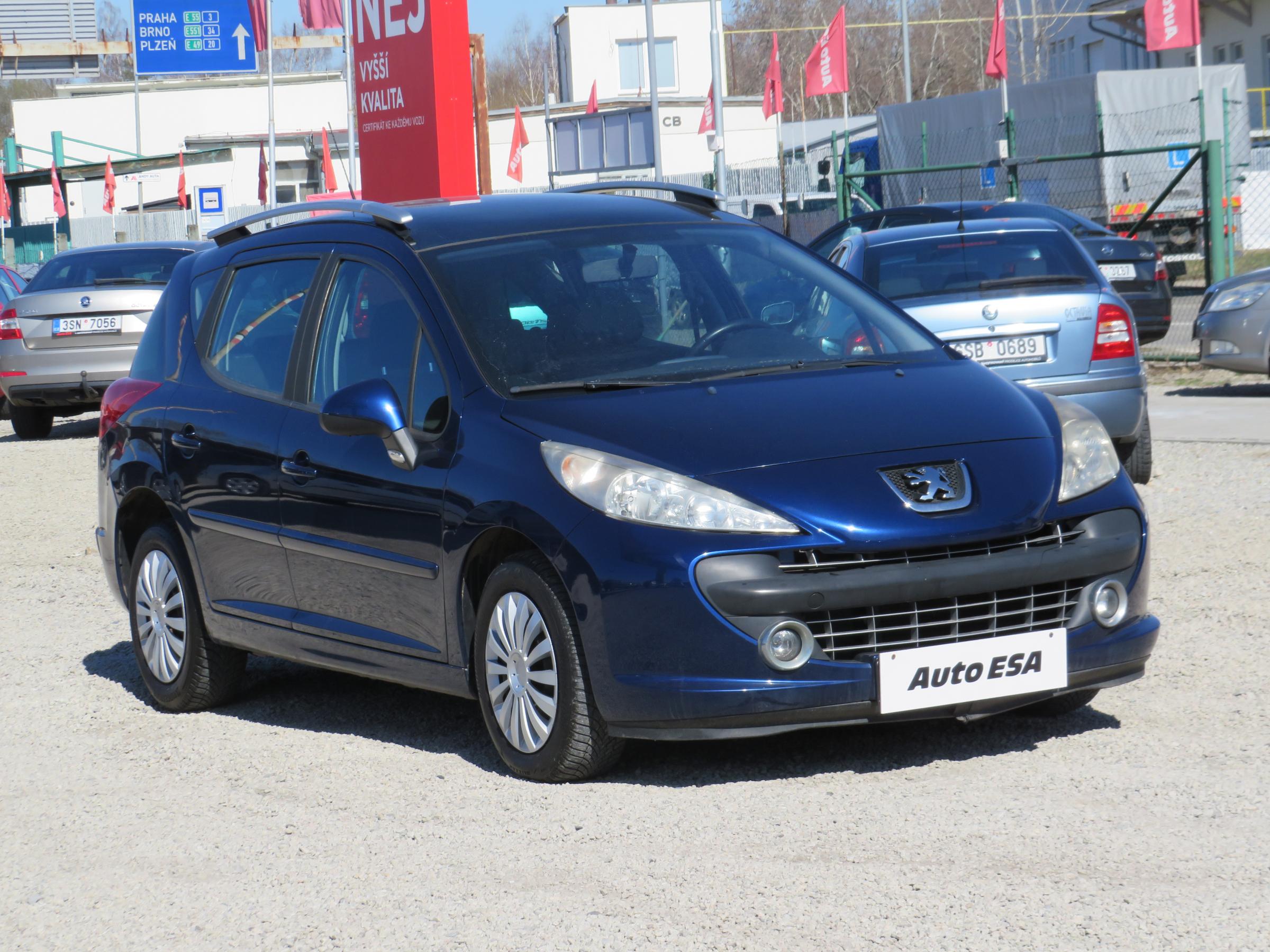 Peugeot 207, 2008 - celkový pohled