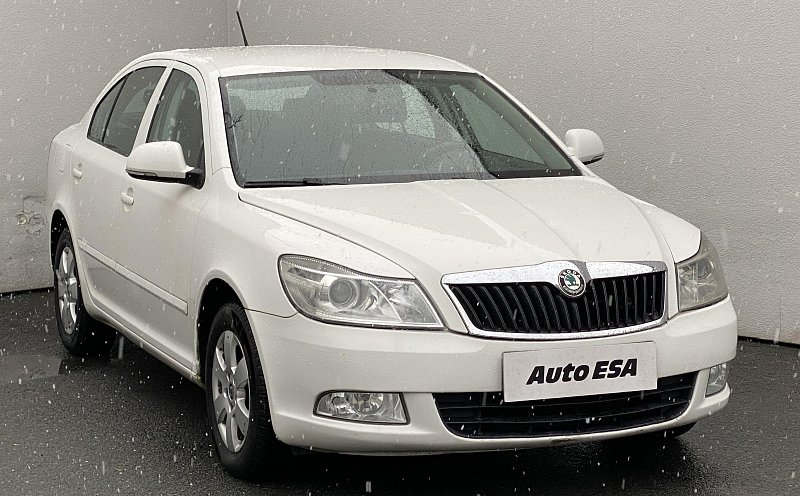 Škoda Octavia II 1.6 TDi Elegance