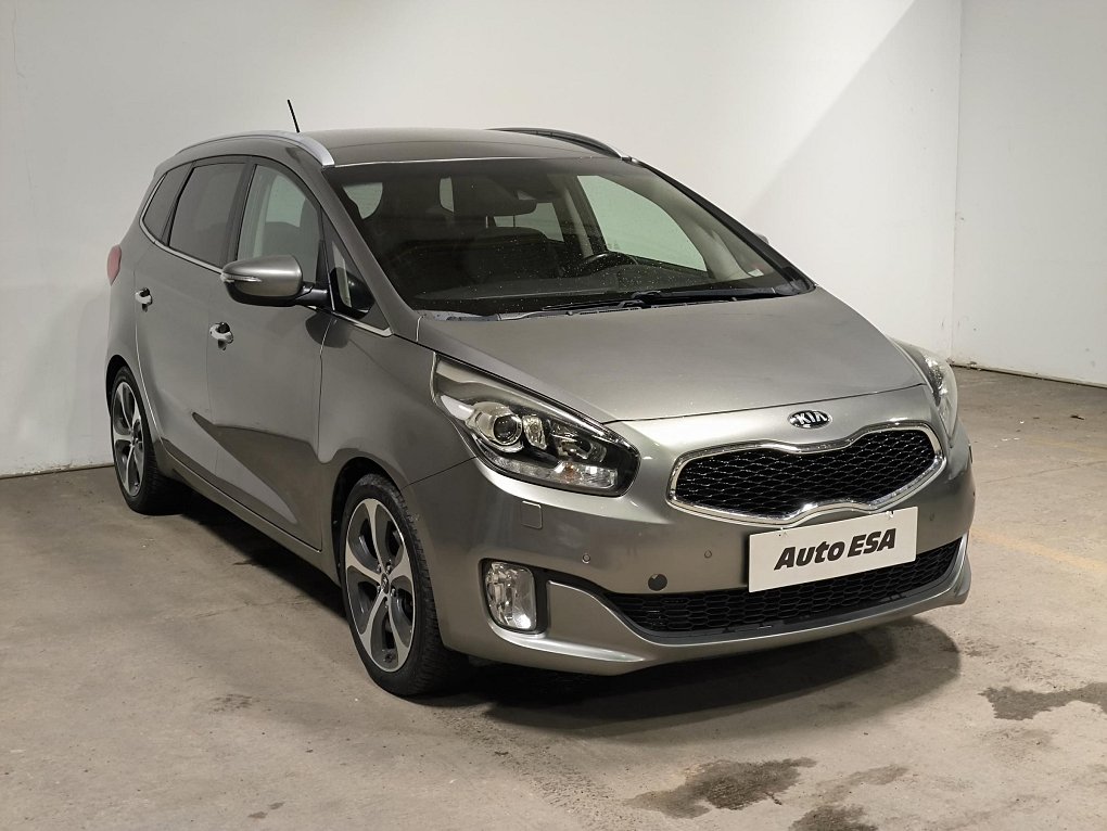 Kia Carens 1.7 CRDi Spirit