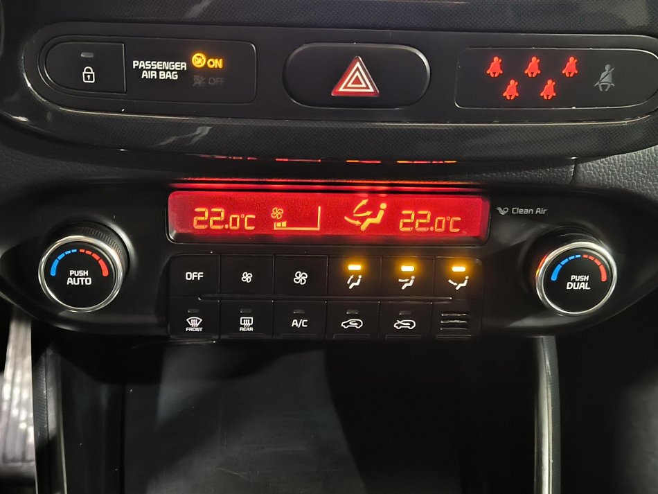 Kia Carens 1.7 CRDi Spirit