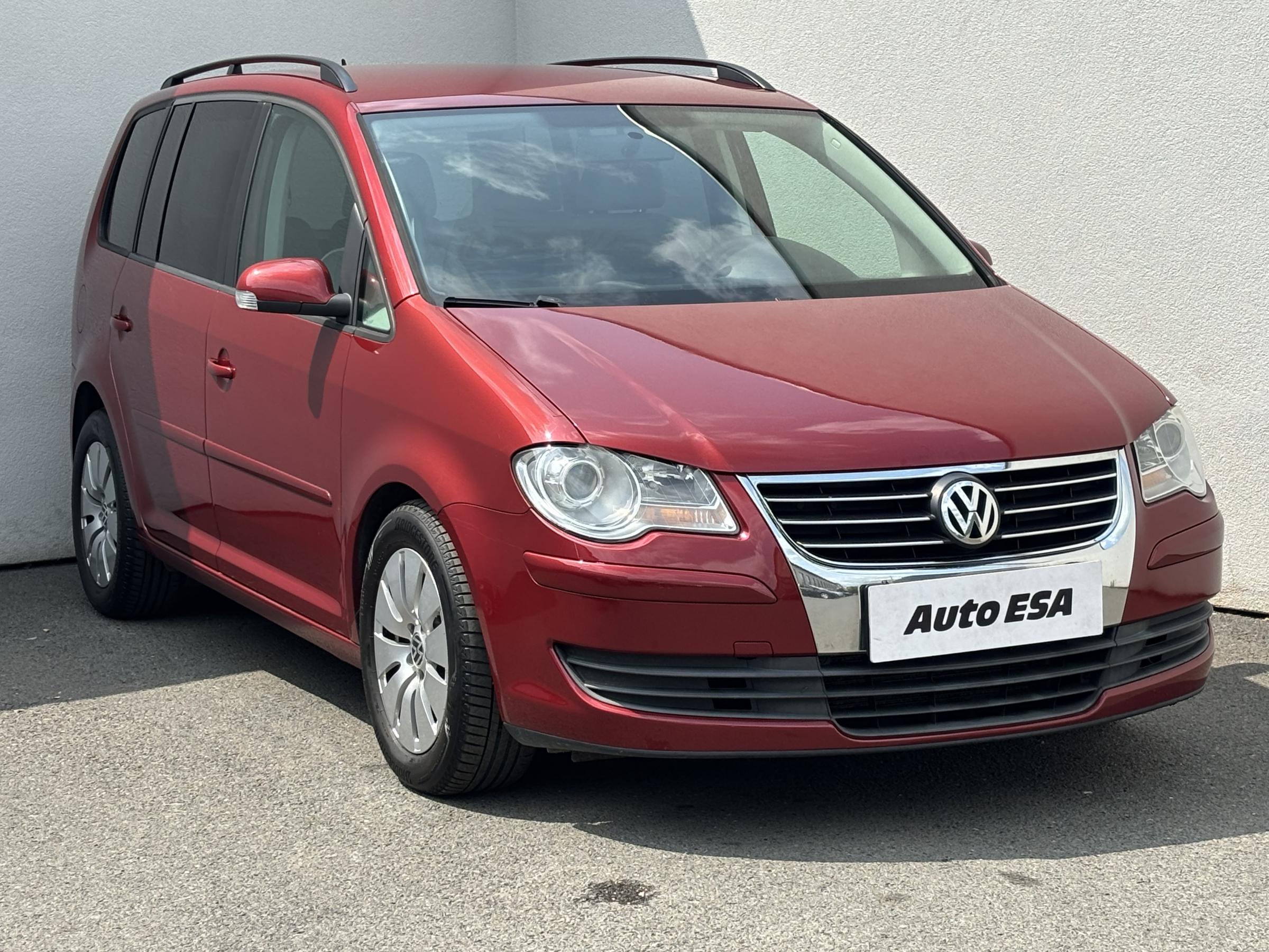 Volkswagen Touran, 2009 - celkový pohled