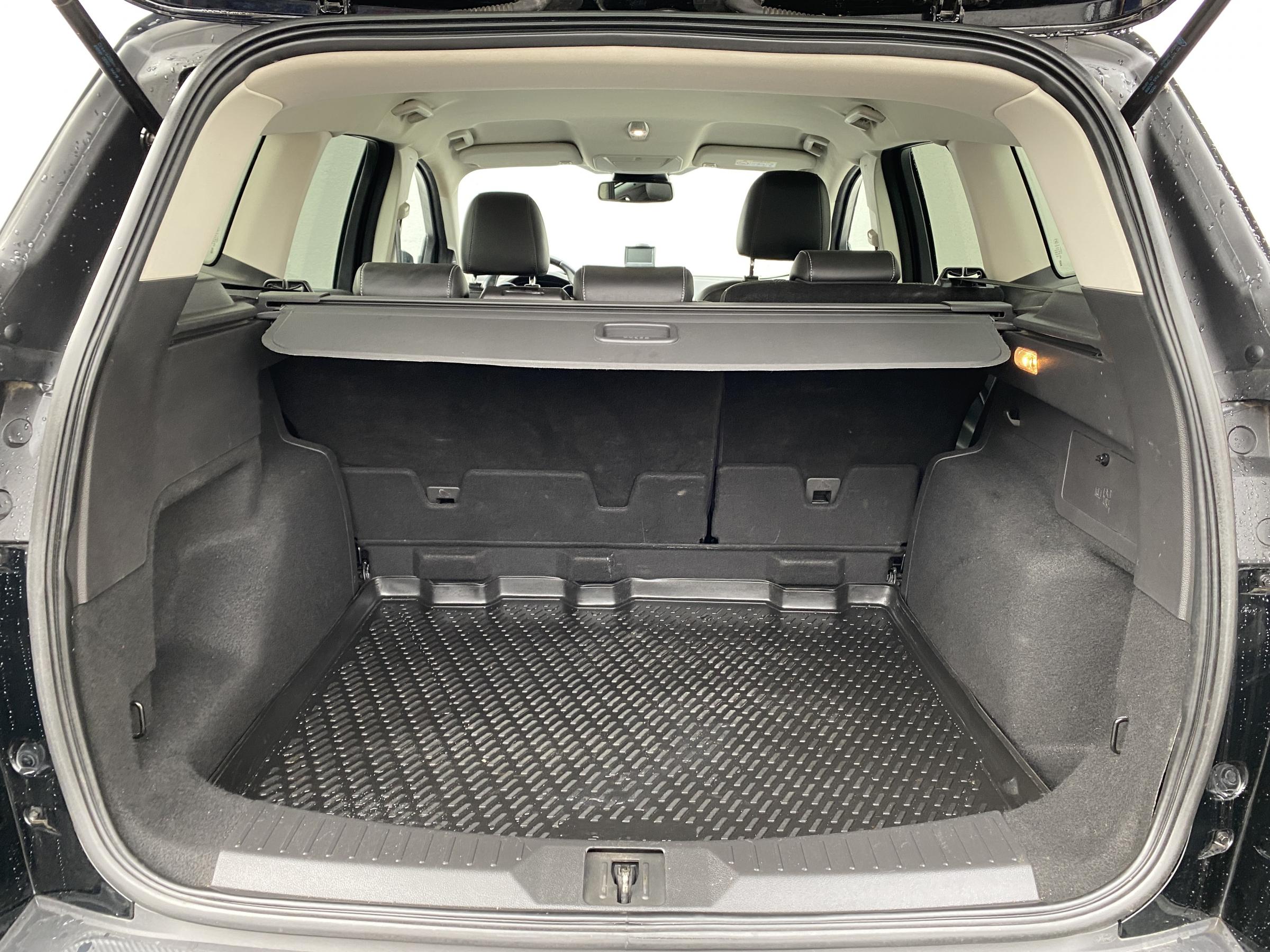 Ford Kuga, 2016 - pohled č. 7