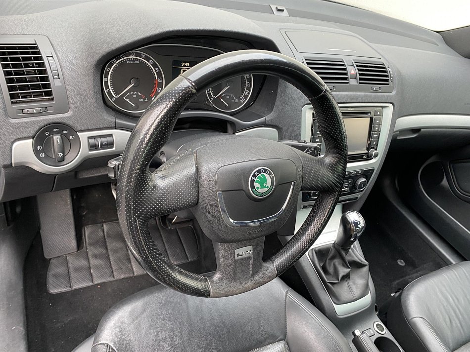 Škoda Octavia II 2.0 TDi RS