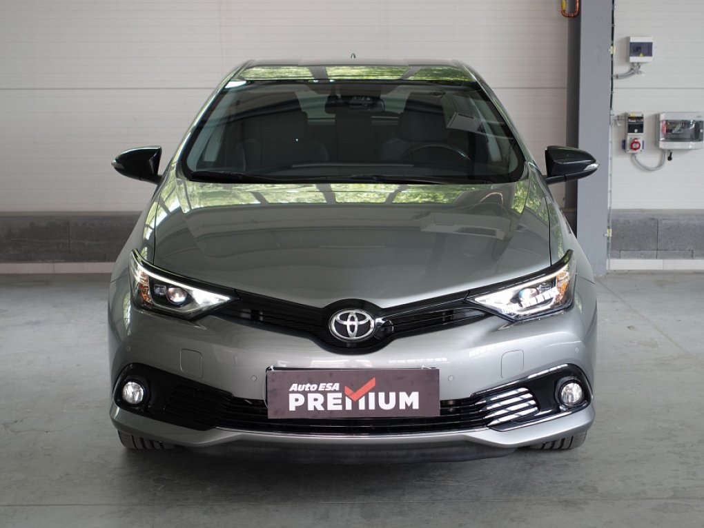 Toyota Auris 1.6i 