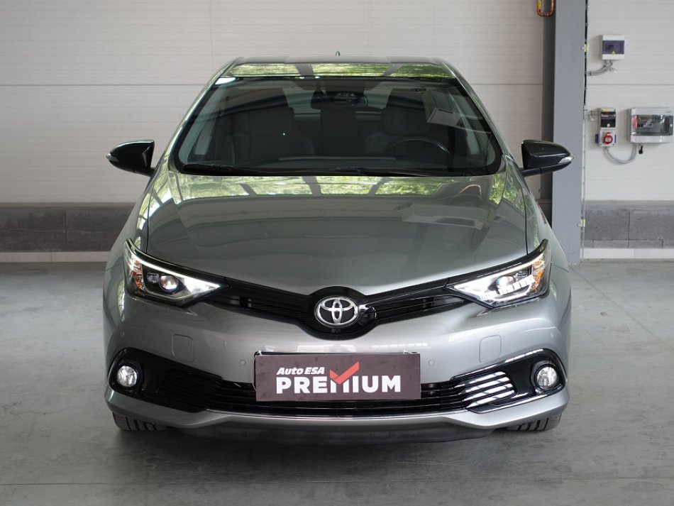 Toyota Auris 1.6i 
