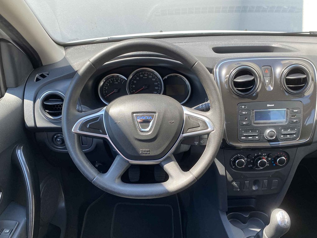 Dacia Sandero 1.0i 