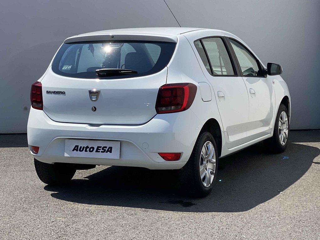 Dacia Sandero 1.0i 
