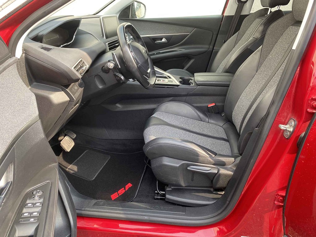 Peugeot 3008 1.5 HDi Allure