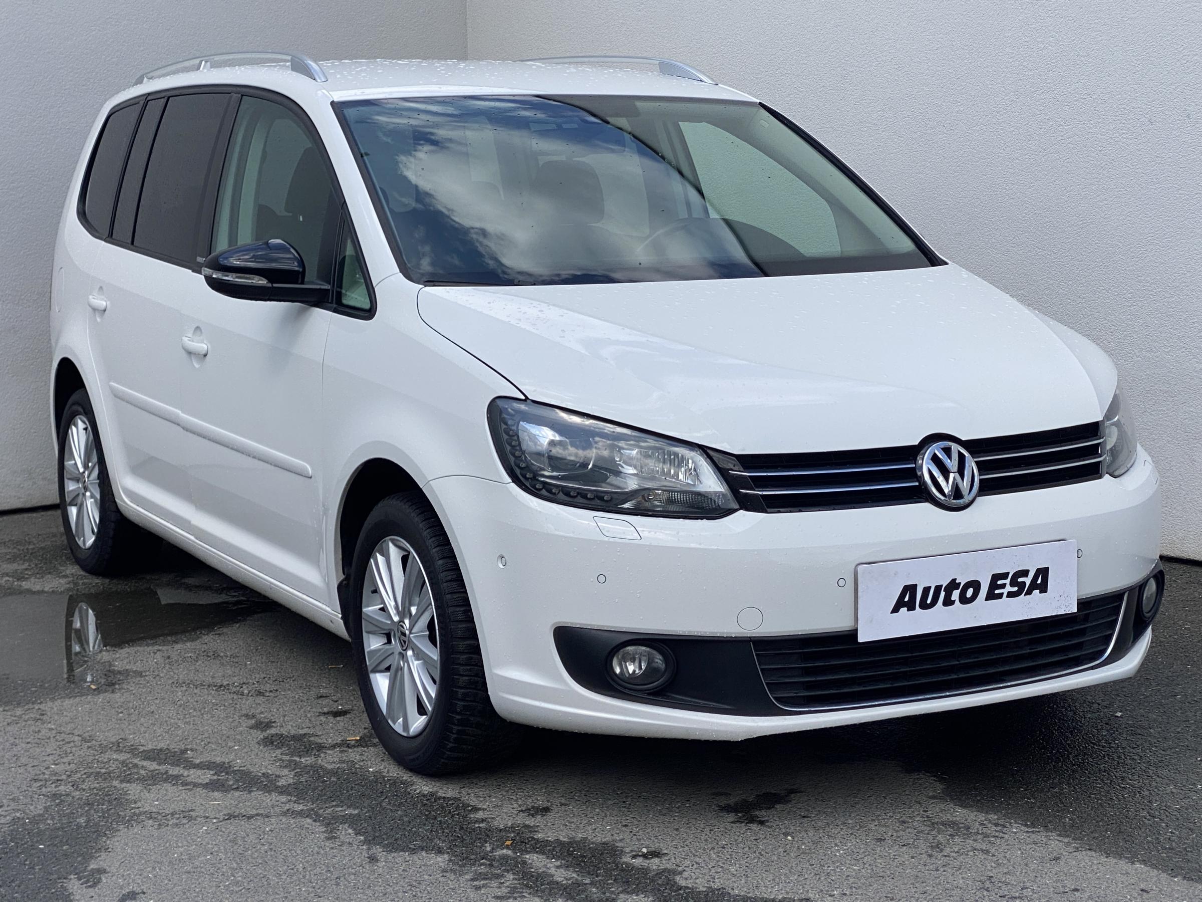 Volkswagen Touran, 2012 - celkový pohled