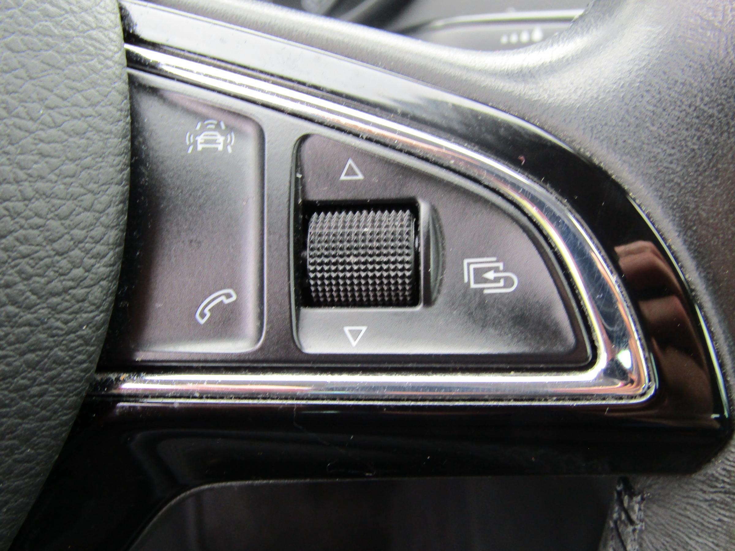 Škoda Octavia III, 2016 - pohled č. 17