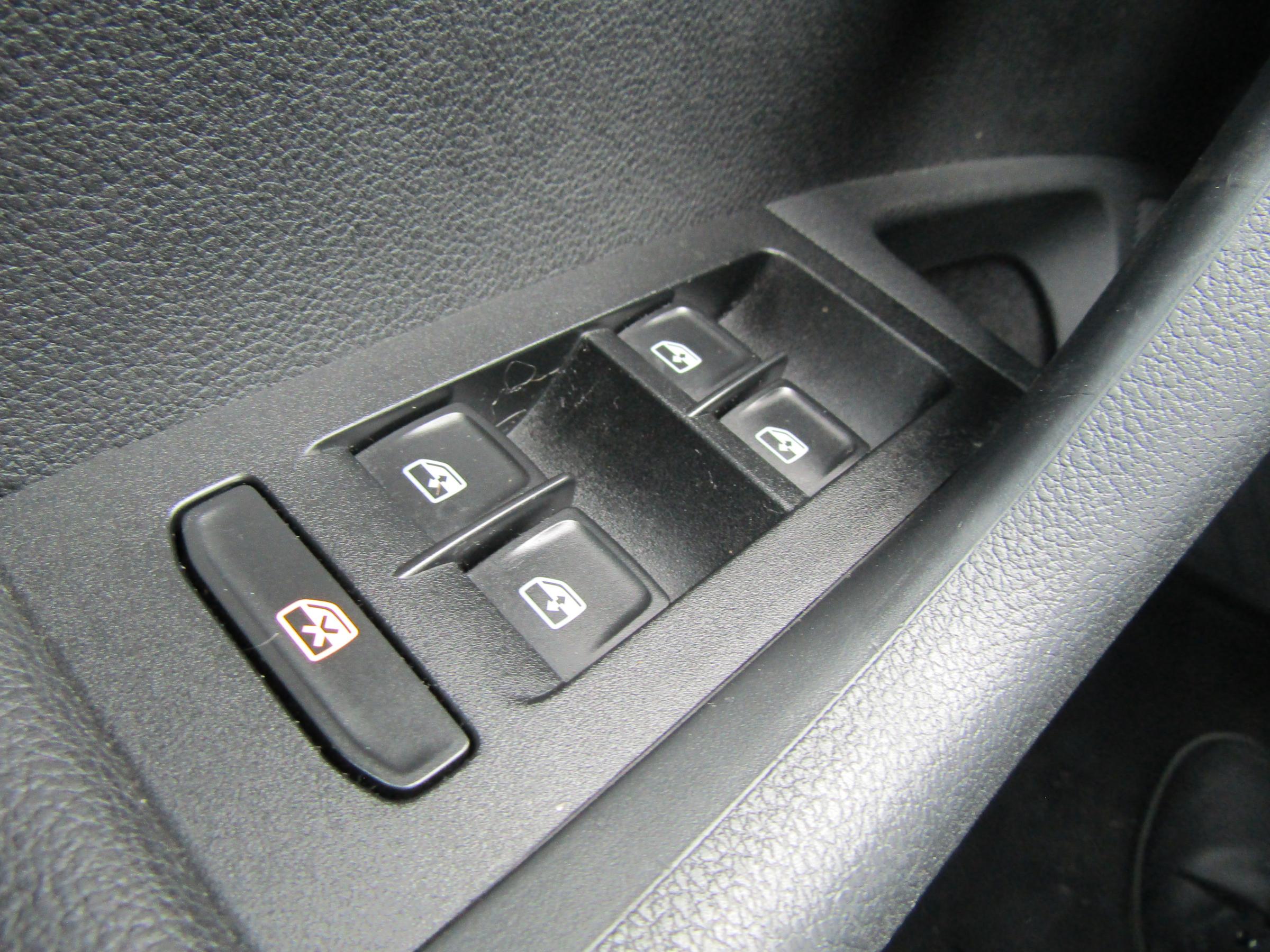 Škoda Octavia III, 2016 - pohled č. 18