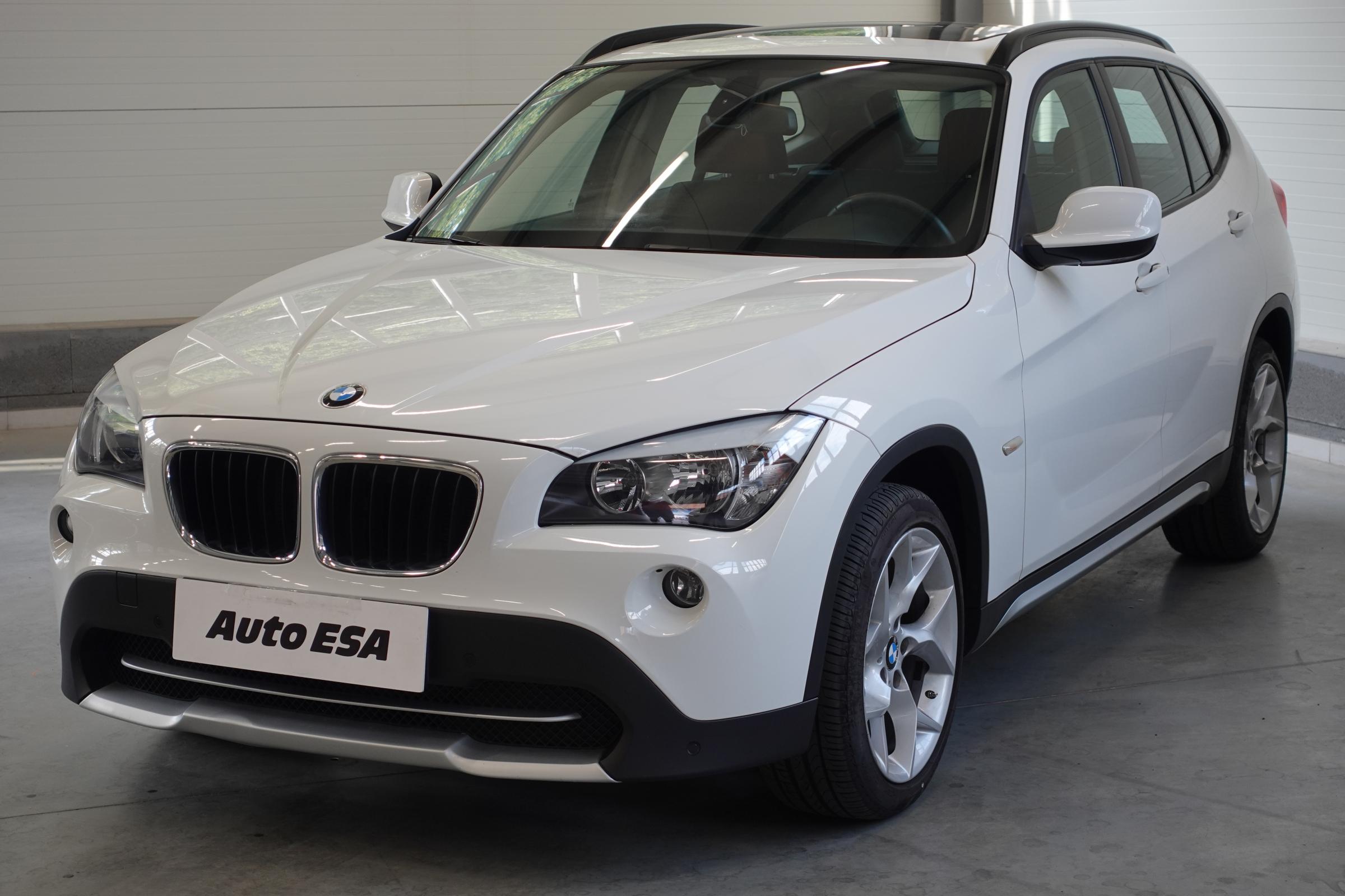 BMW X1, 2012 - pohled č. 3