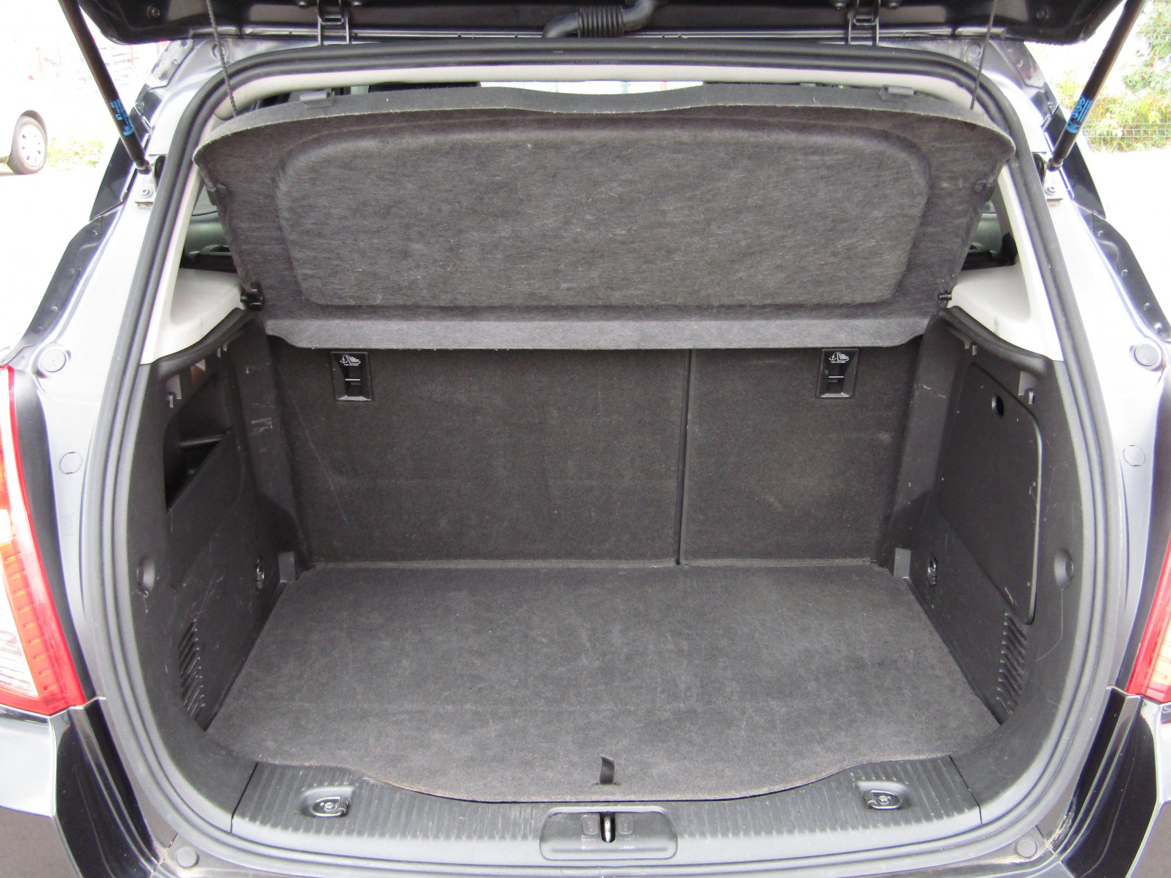 Opel Mokka, 2014 - pohled č. 7