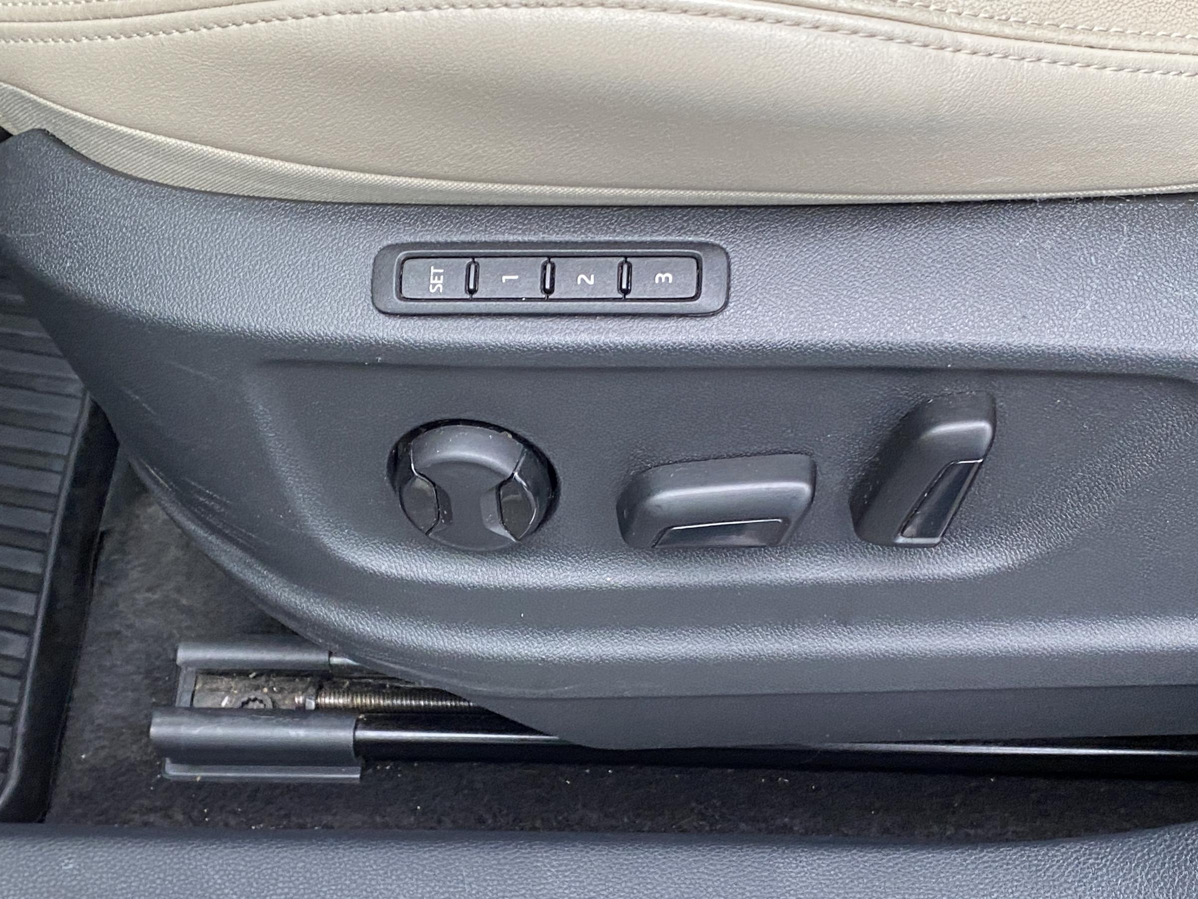 Škoda Karoq, 2018 - pohled č. 14