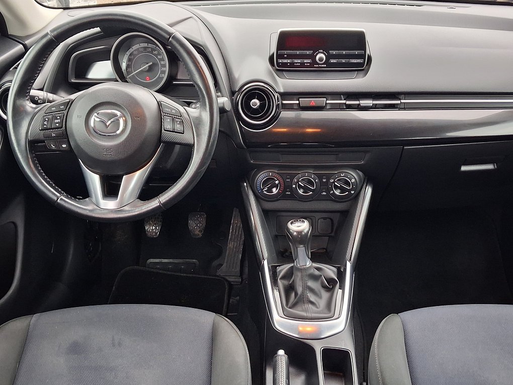 Mazda 2 1.5 i 