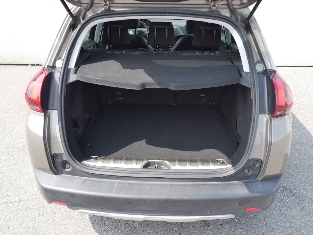 Peugeot 2008 1.2PT 