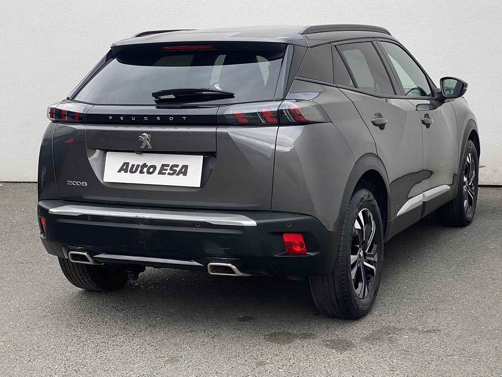 Peugeot 2008 1.2 PT Allure