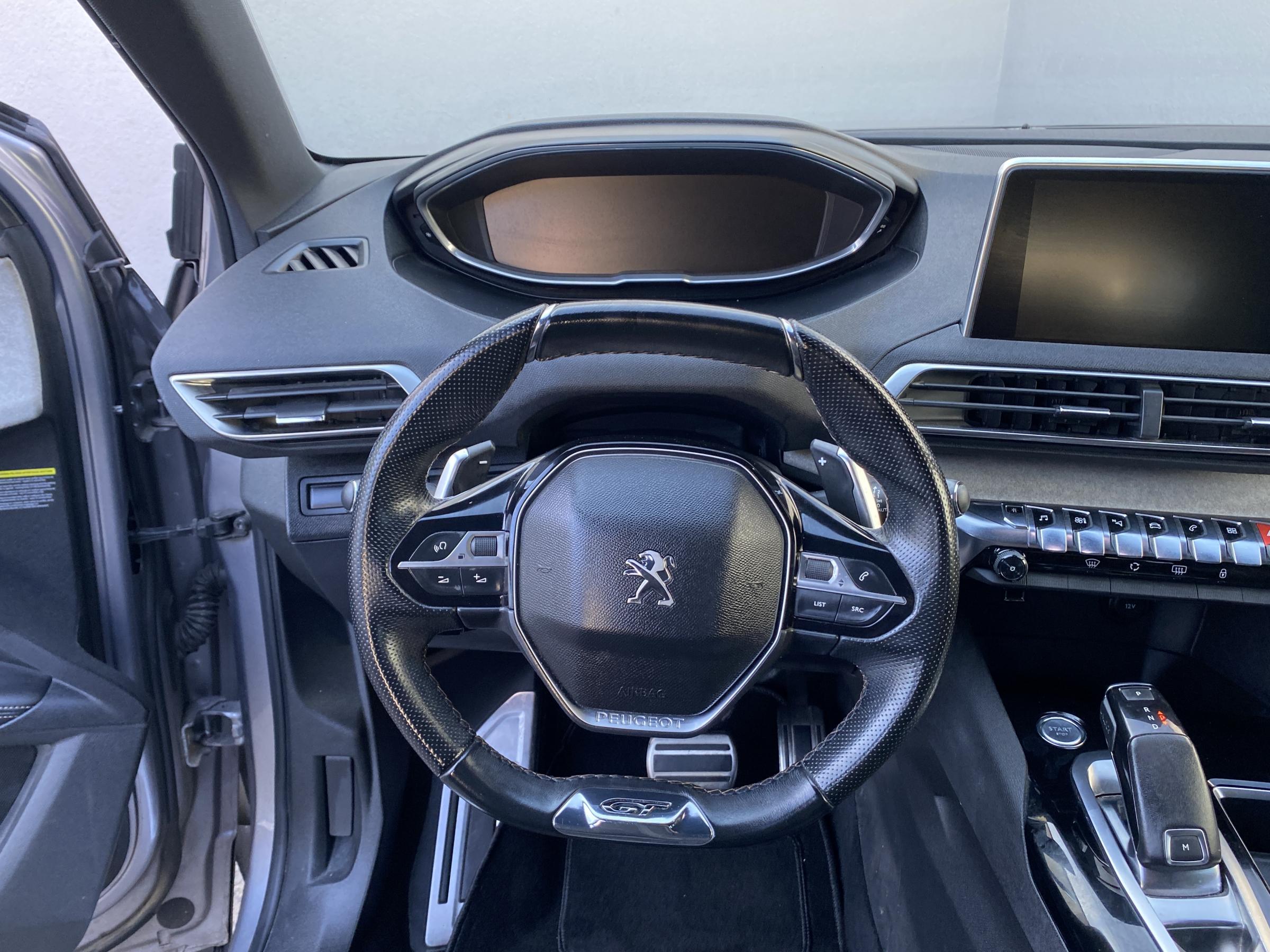 Peugeot 5008, 2018 - pohled č. 10