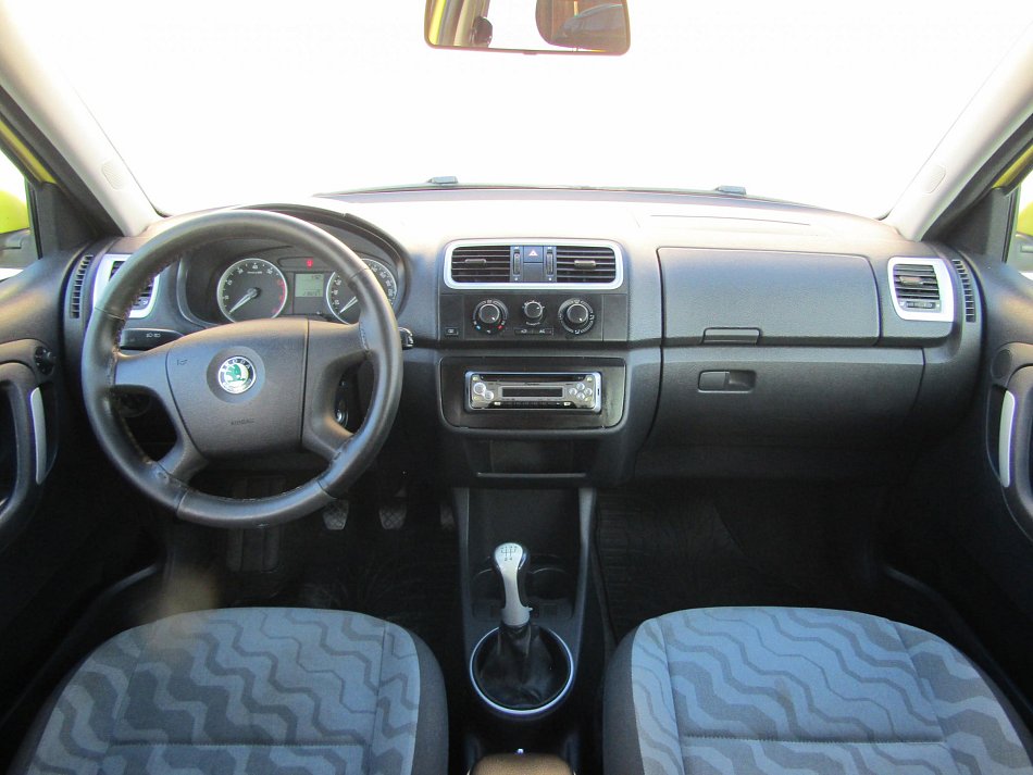 Škoda Fabia II 1.4i 16V Ambiente