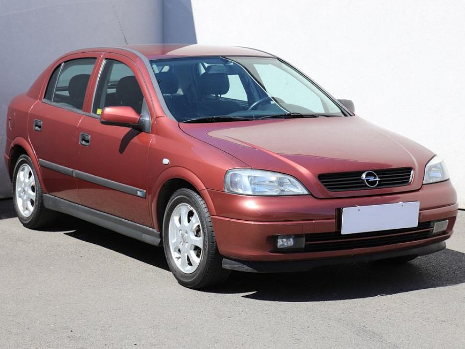 Opel Astra 1.6i 