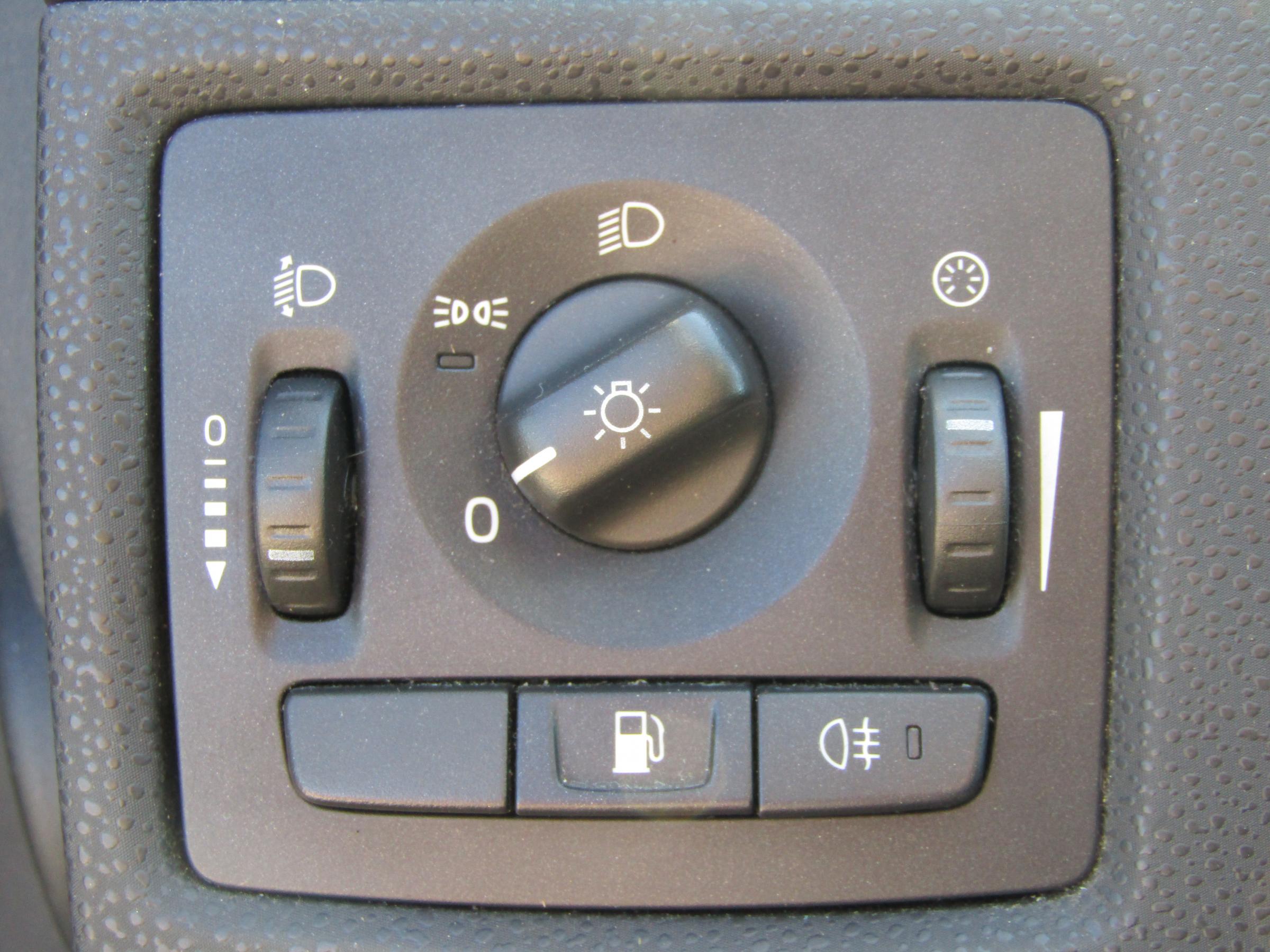 Volvo C30, 2008 - pohled č. 13