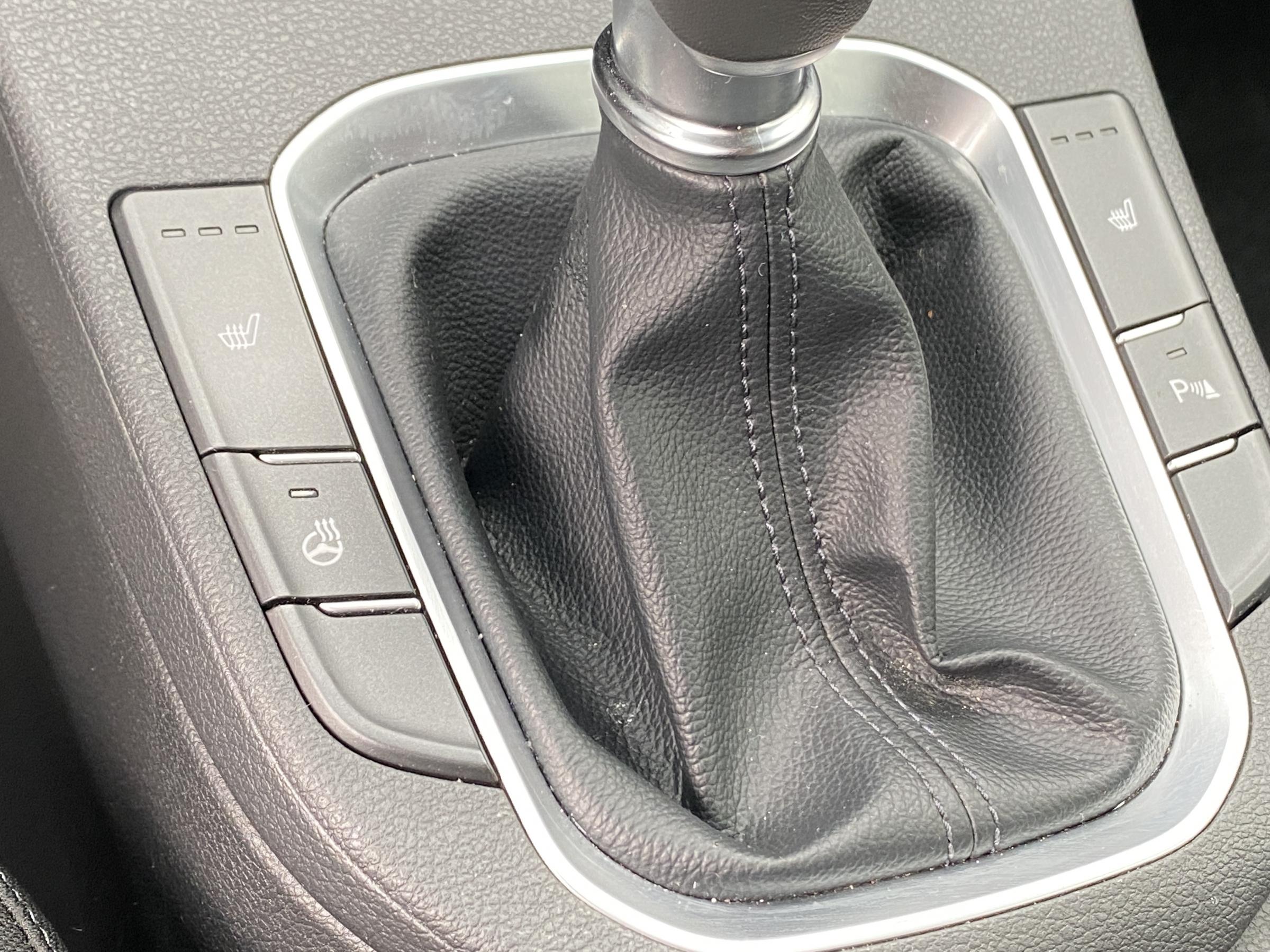 Hyundai i30, 2022 - pohled č. 16