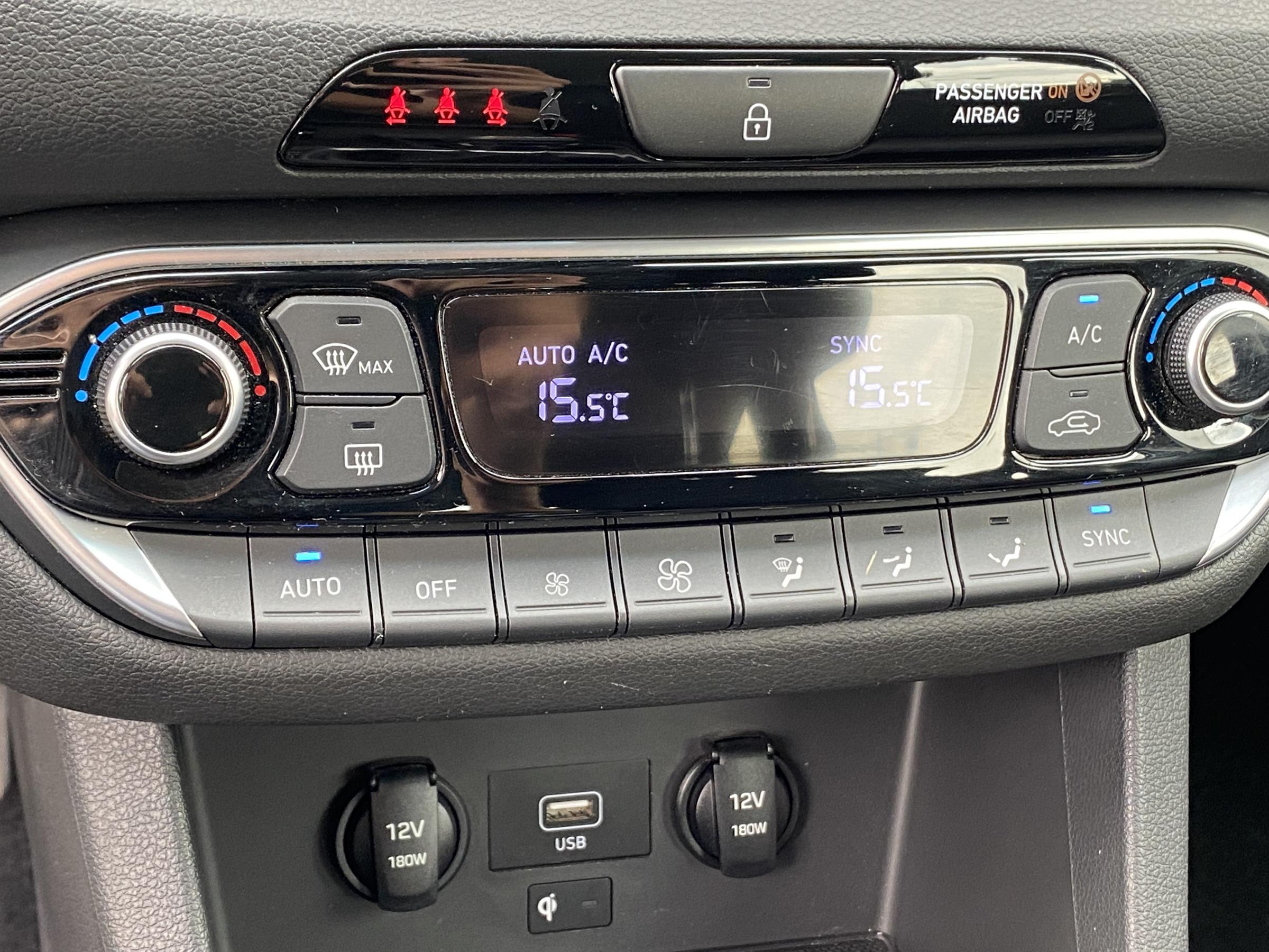 Hyundai i30, 2022 - pohled č. 17