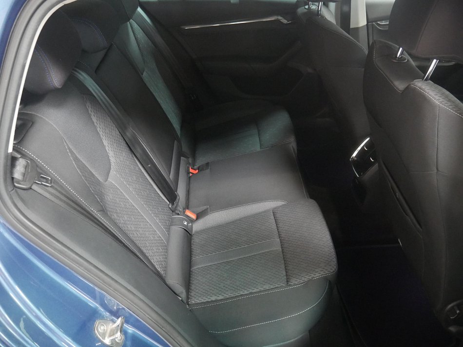 Škoda Octavia IV 2.0 TDI 