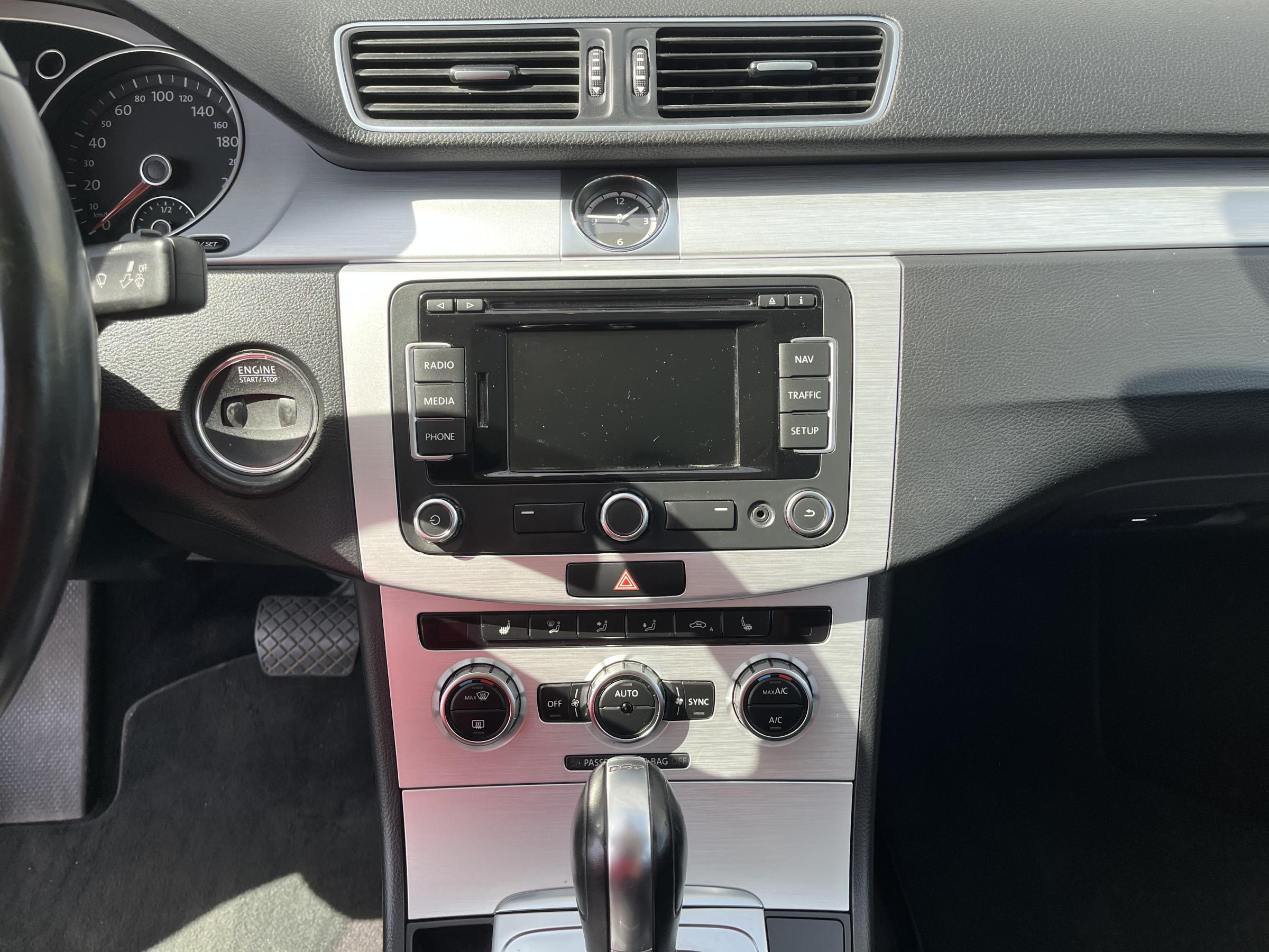 Volkswagen Passat CC, 2014 - pohled č. 14