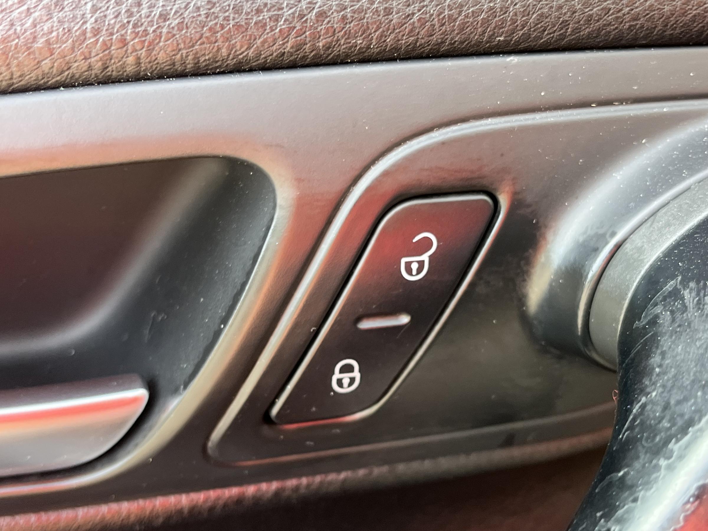 Volkswagen Passat CC, 2014 - pohled č. 20