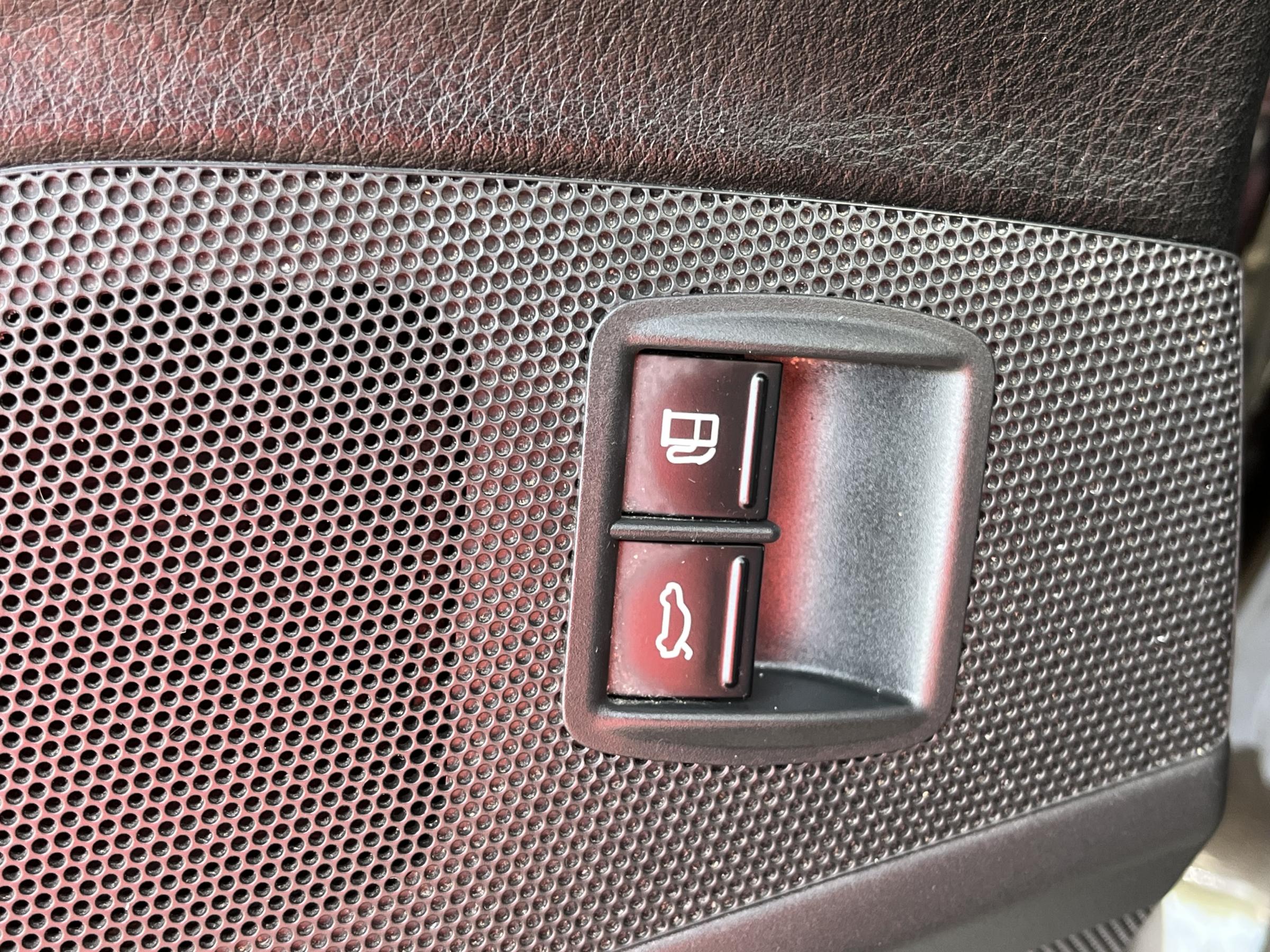 Volkswagen Passat CC, 2014 - pohled č. 22