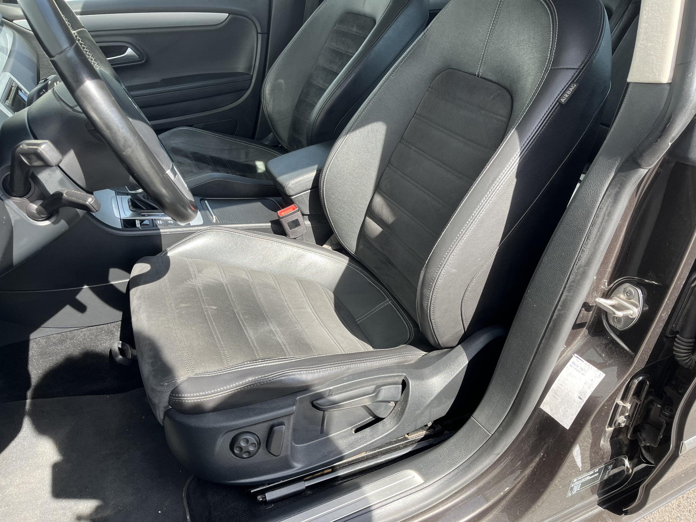 Volkswagen Passat CC, 2014 - pohled č. 8