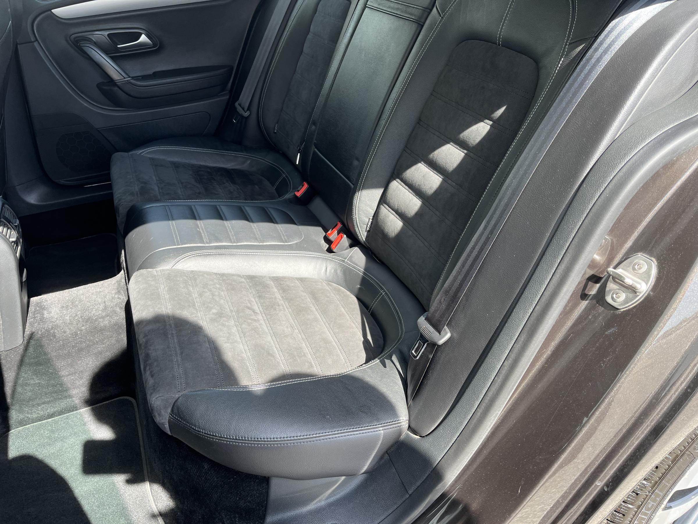 Volkswagen Passat CC, 2014 - pohled č. 9