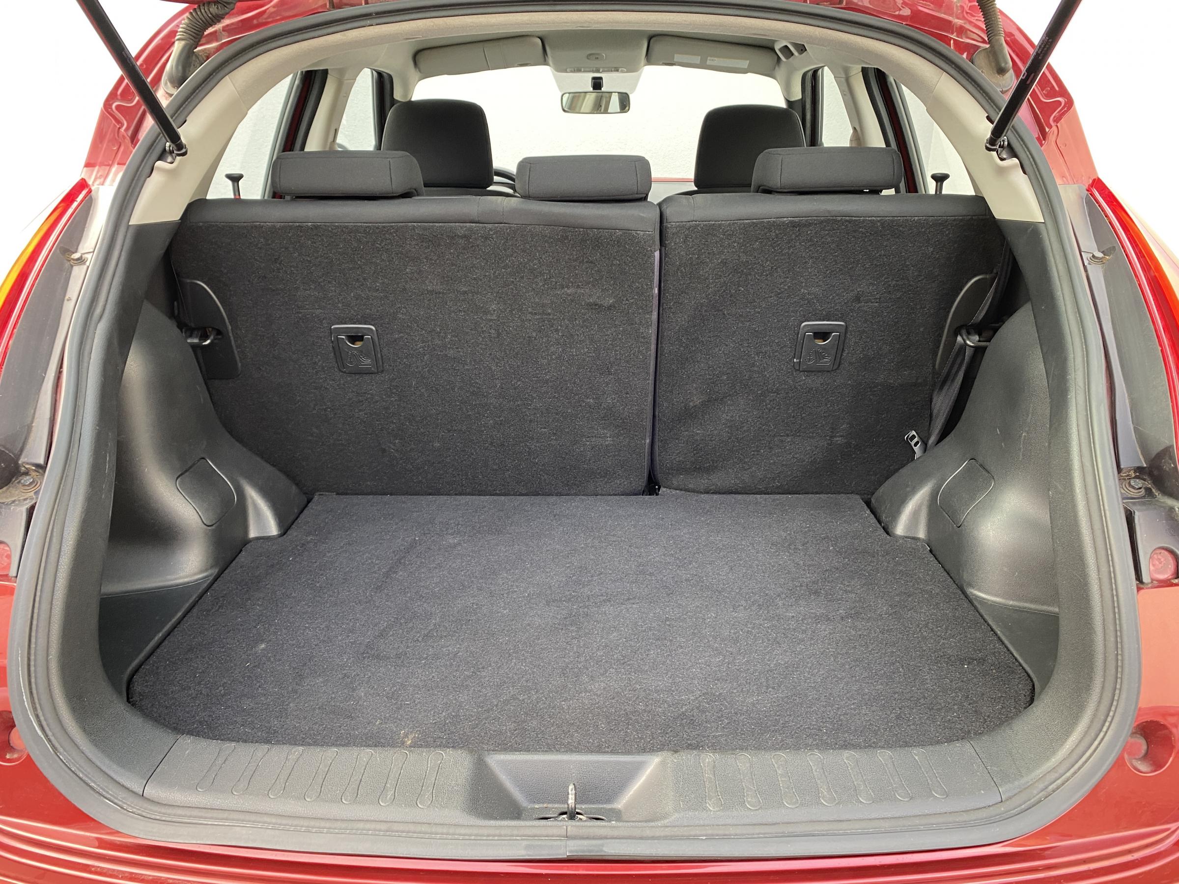 Nissan Juke, 2011 - pohled č. 7